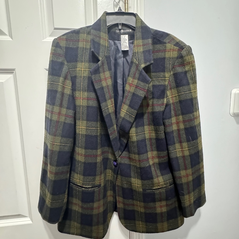 Sag Harbor size 14 blazer